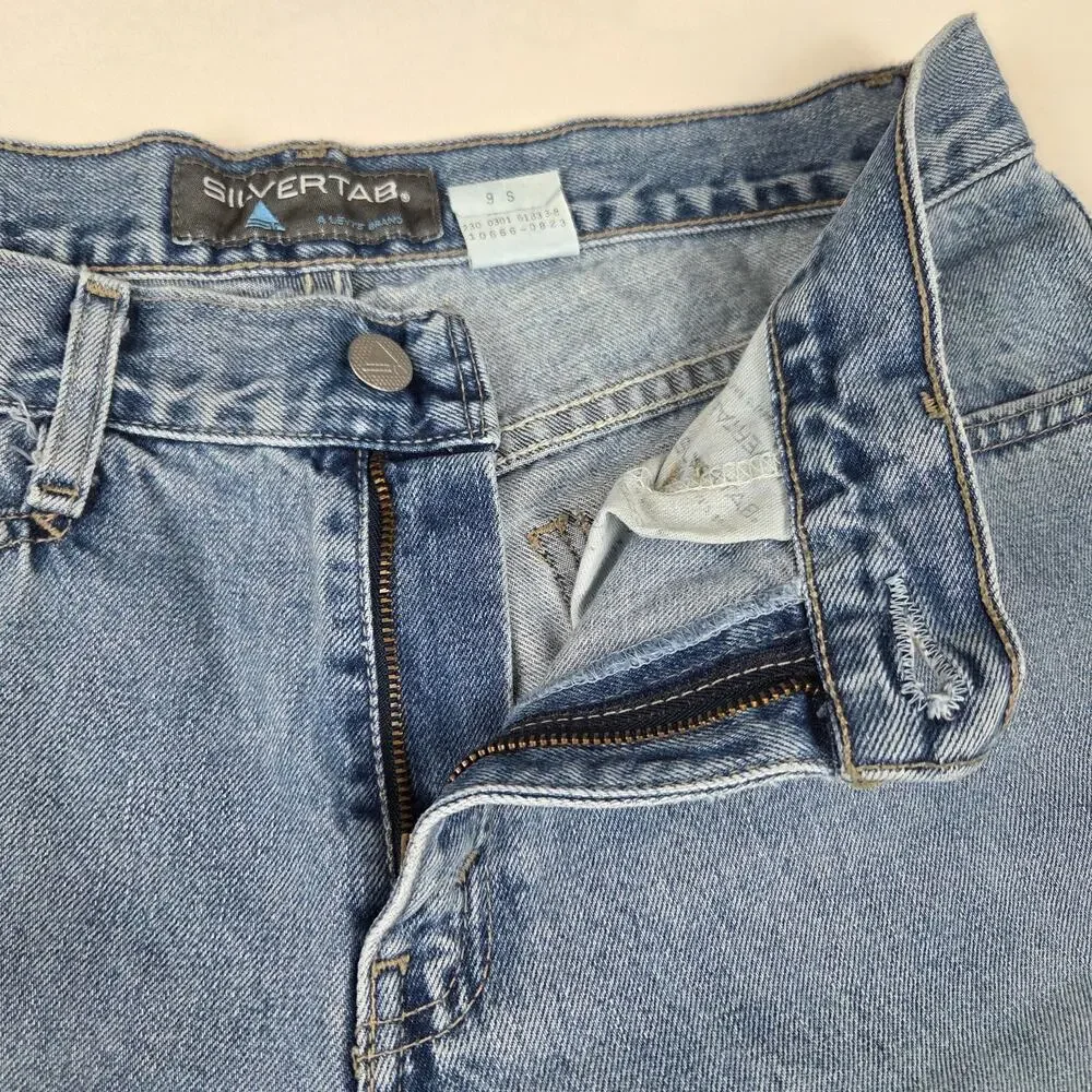 Vintage Levi's SilverTab Men's Jeans Light Wash Relaxed Fit Denim Made in Mexico